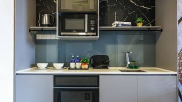 Iron/ironing board, free WiFi