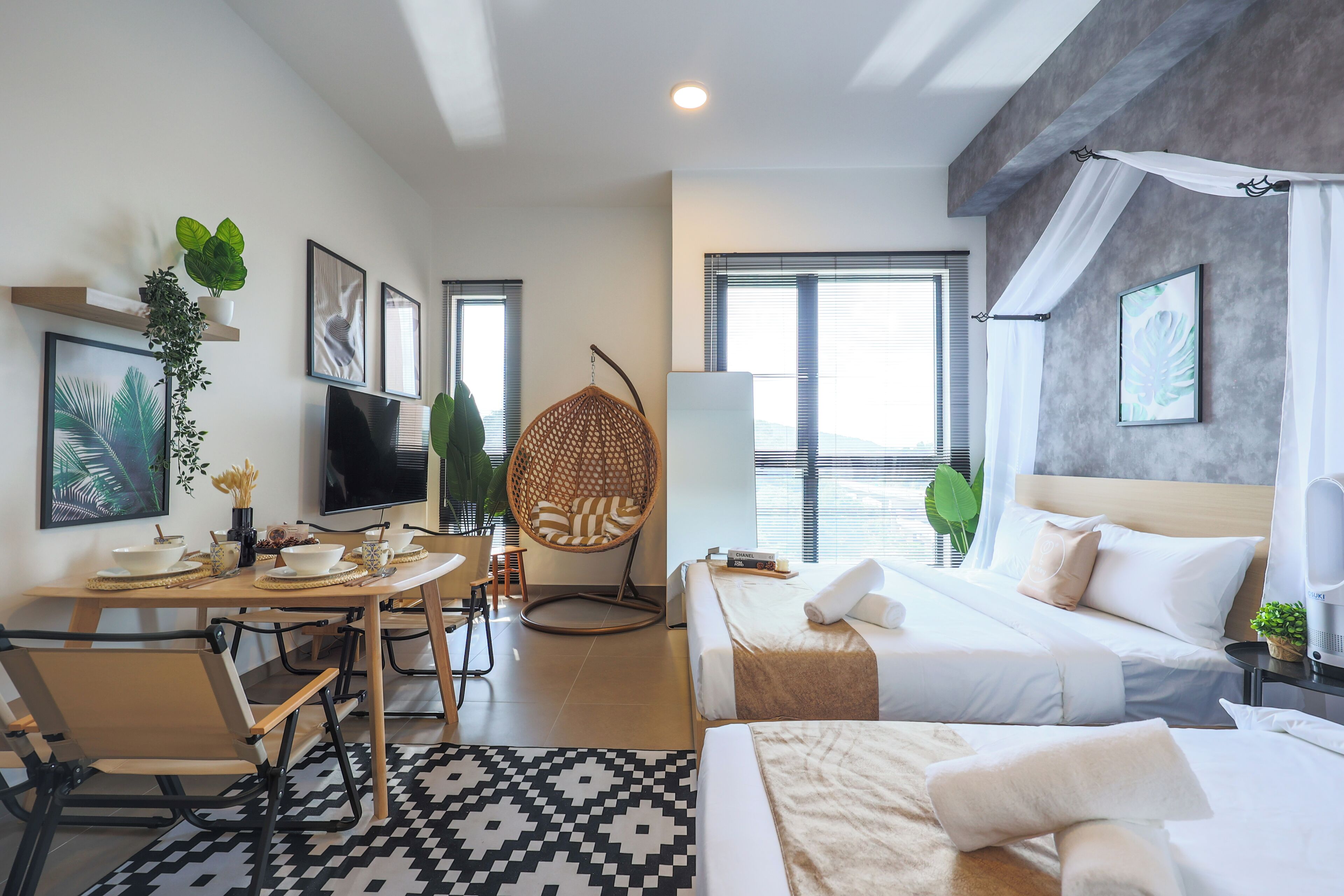 Tabla de planchar con plancha y wifi gratis 