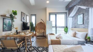 Premium Quadruple Room | Iron/ironing board, free WiFi
