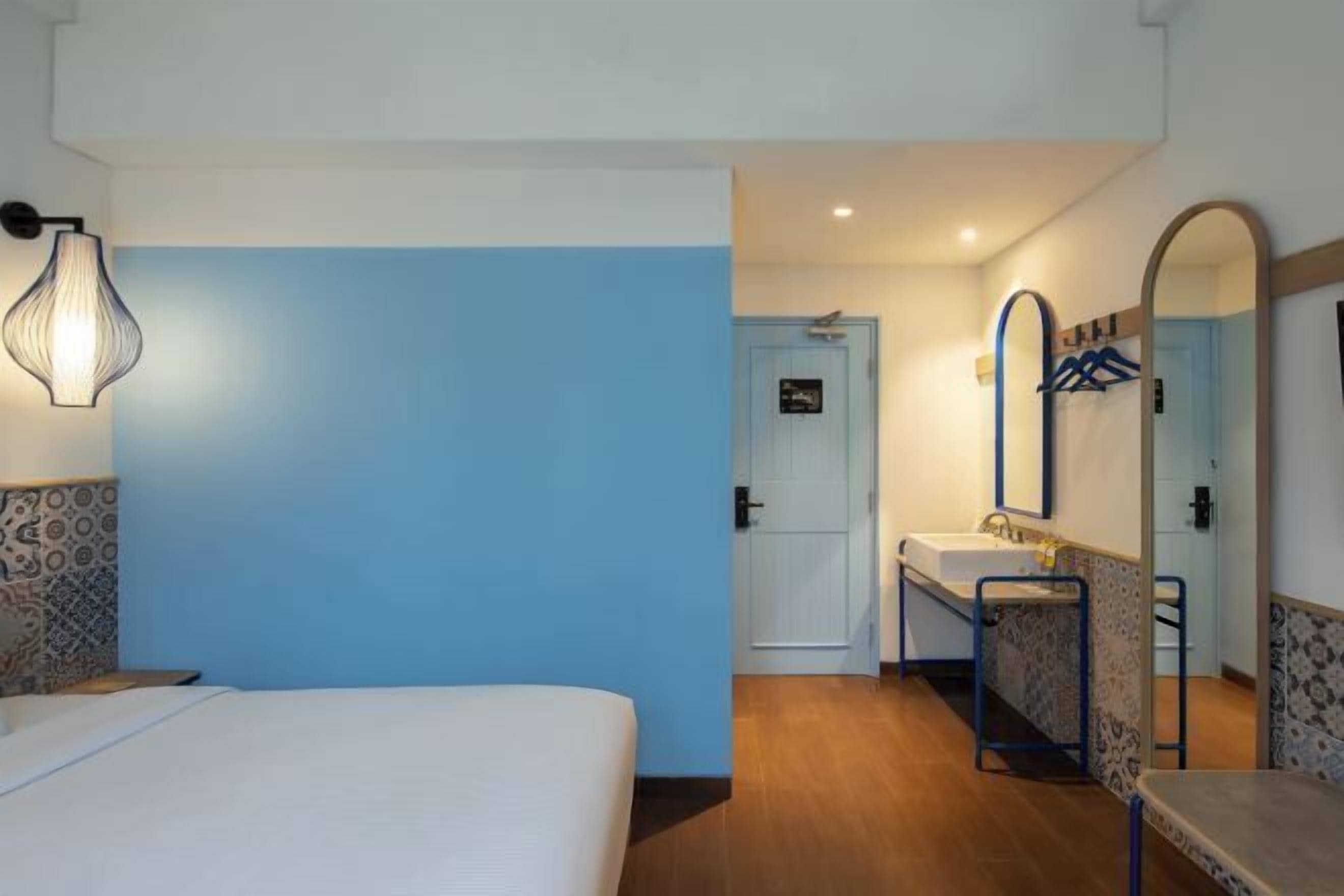 Escriptori i wifi gratuïta 