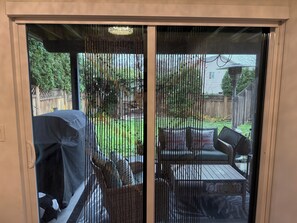 Interior - Home away from Home | Walnut Grove - Langley (Langley Township)