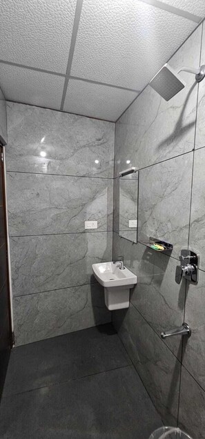 Free WiFi - NIRA Residency (Thiruvananthapuram)