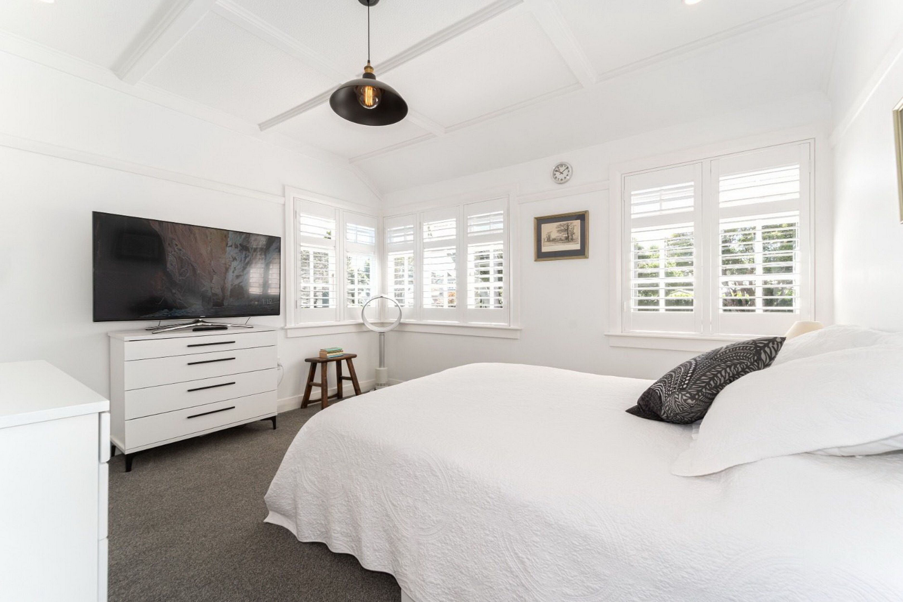 Desk, iron/ironing board, travel cot, free WiFi