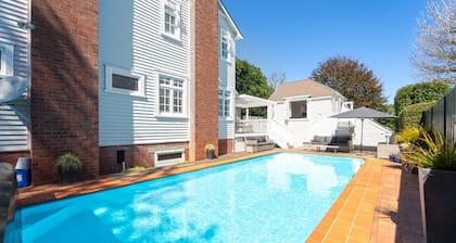 Cornwall Park Luxe Retreat | Pool | Gym | Cinema