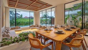 Biệt thự cơ bản | Phòng ăn