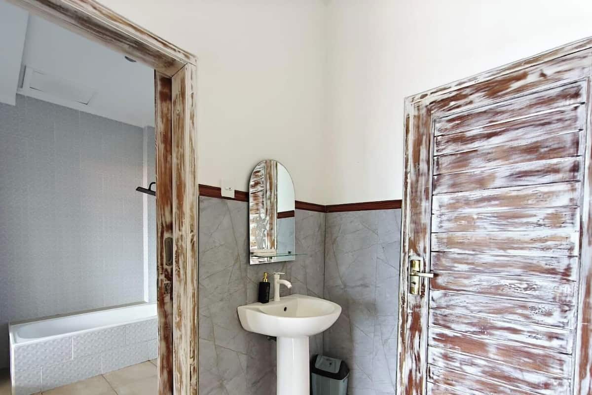 Handdoeken, zeep, shampoo, toiletpapier