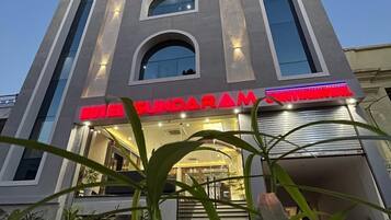 Fachada de la propiedad