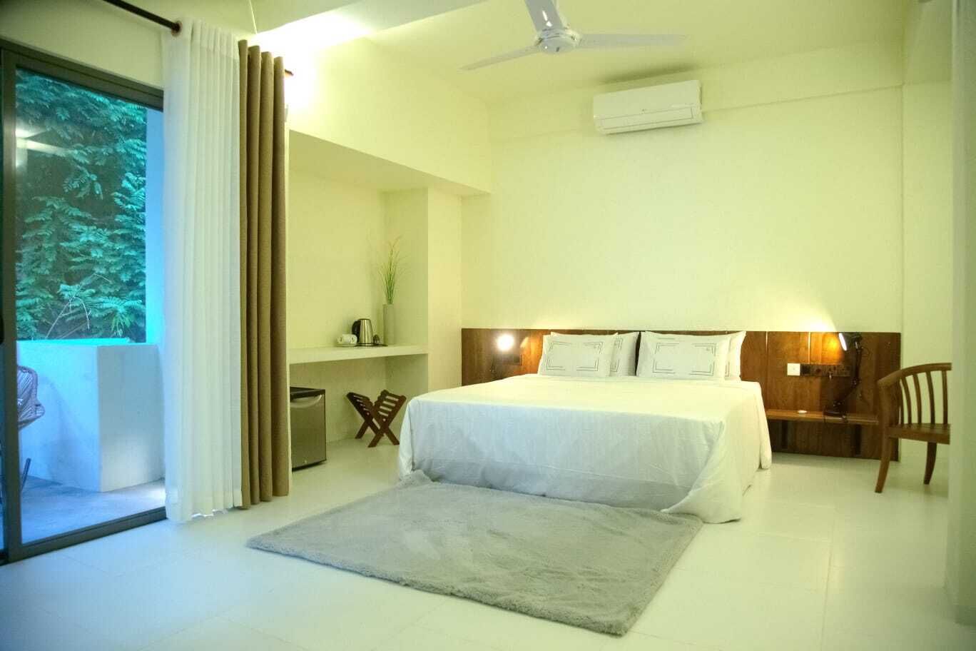 Luxury Double Room, 1 King Bed | Free WiFi