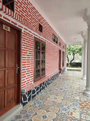 Terrace/patio - House of Masjid Jogokariyan Kaliurang (Yogyakarta)