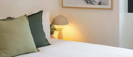 2 bedrooms, iron/ironing board, WiFi (free), bed sheets