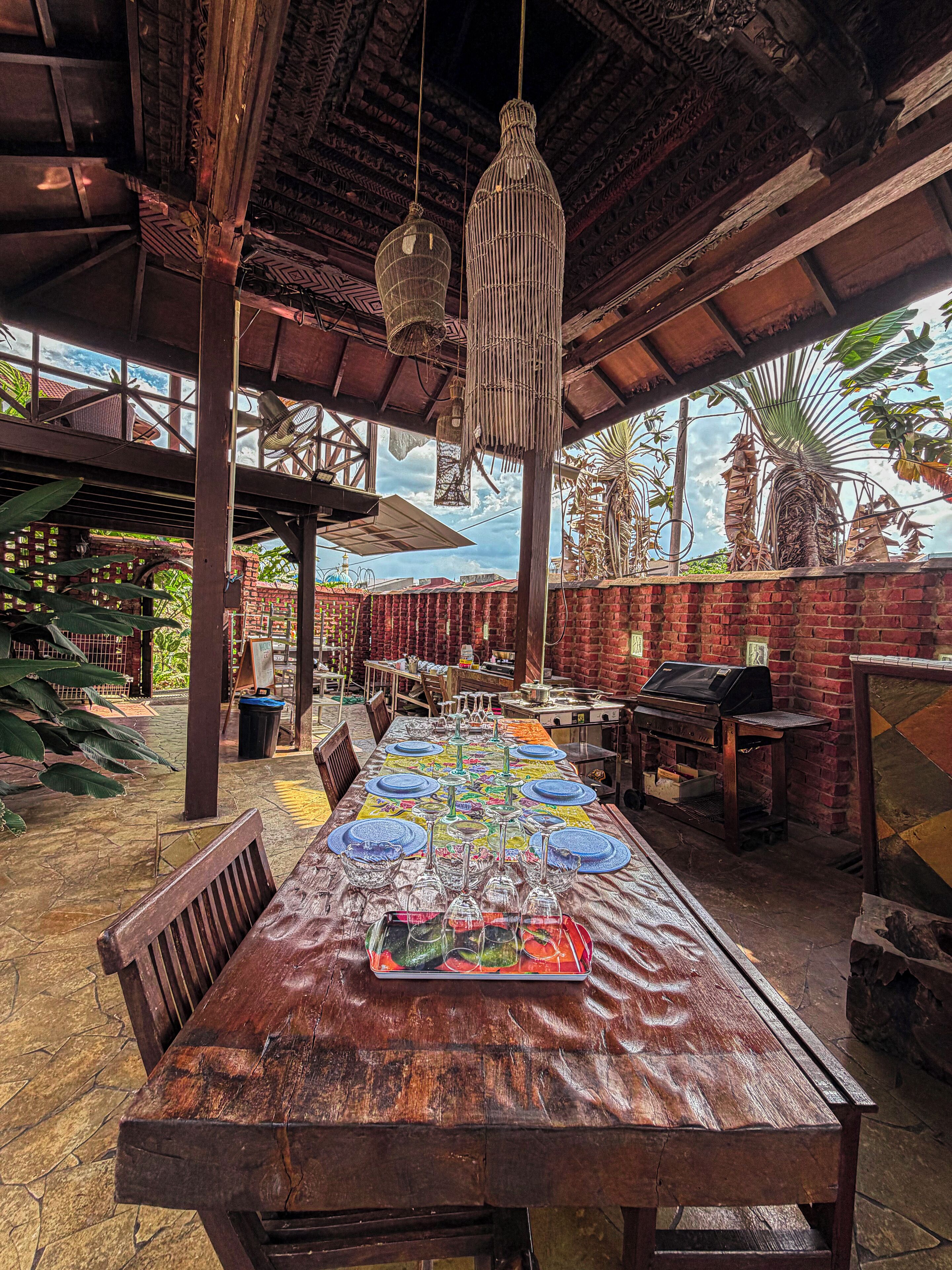Vila Keluarga, pemandangan bukit | Dapur pribadi | Lemari es besar, microwave di ruangan umum, dan kompor