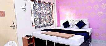 호텔 브린다반 인  