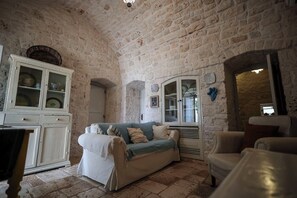 TV - Trulli Experience - Casedda (Antonelli)