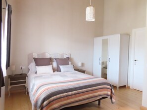 Standard Double Room, Mountain View - Lo Cel De Tolo (Gavet de la Conca)