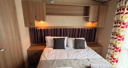 Peaceful Whitley Bay Getaway with Shared Indoor Pool