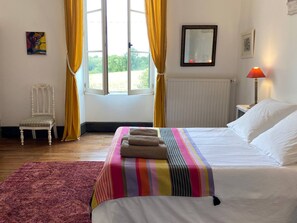 3 Schlafzimmer, Bügeleisen/Bügelbrett, Internetzugang, Bettwäsche