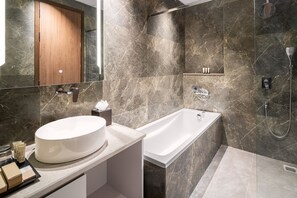 Family Stüdyo | Banyo | Terlik 