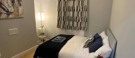 2 Schlafzimmer, Bügeleisen/Bügelbrett, Internetzugang, Bettwäsche