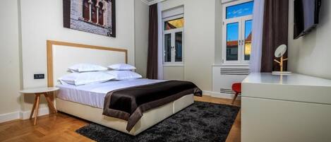 3 bedrooms, internet