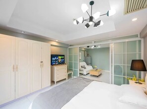 Classic-Doppelzimmer, Stadtblick | Zimmerausstattung