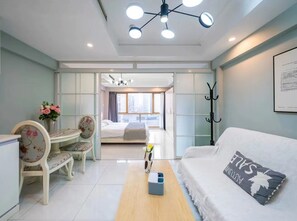 Classic-Doppelzimmer, Stadtblick | Wohnzimmer