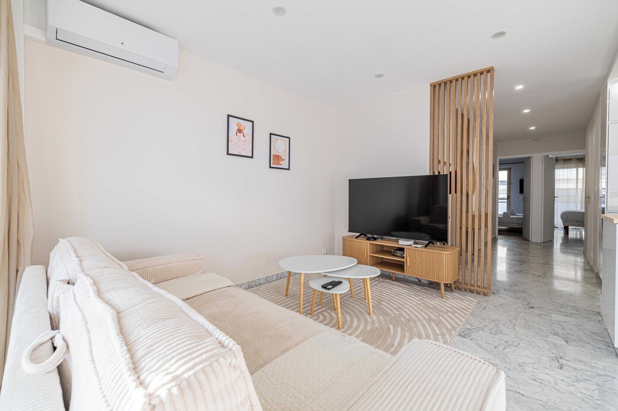 スマートテレビ、書斎 / ワークスペース