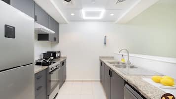 Luxury Apartment, Balcony, Garden View