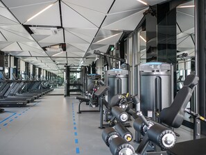 Exterior - 22 Macalisterz by Mana Mana (George Town)