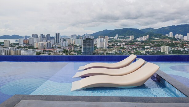 Exterior - 22 Macalisterz by Mana Mana (George Town)