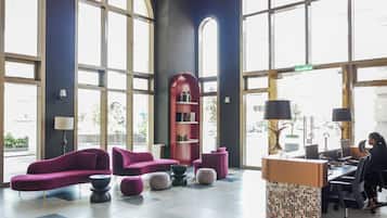 บริเวณภายนอก