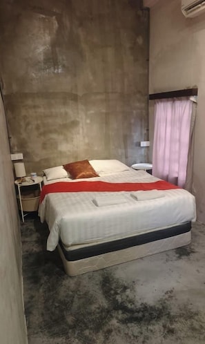Room - Capital O Dream Nur Private Pool Villa (Melaka City)