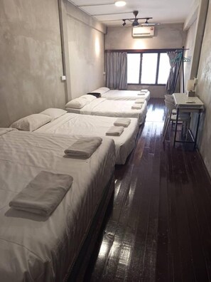 Executive Suite | Free WiFi, bed sheets - Capital O Dream Nur Private Pool Villa (Melaka City)