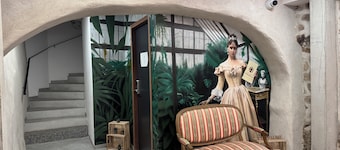 Mademoiselle Joséphine