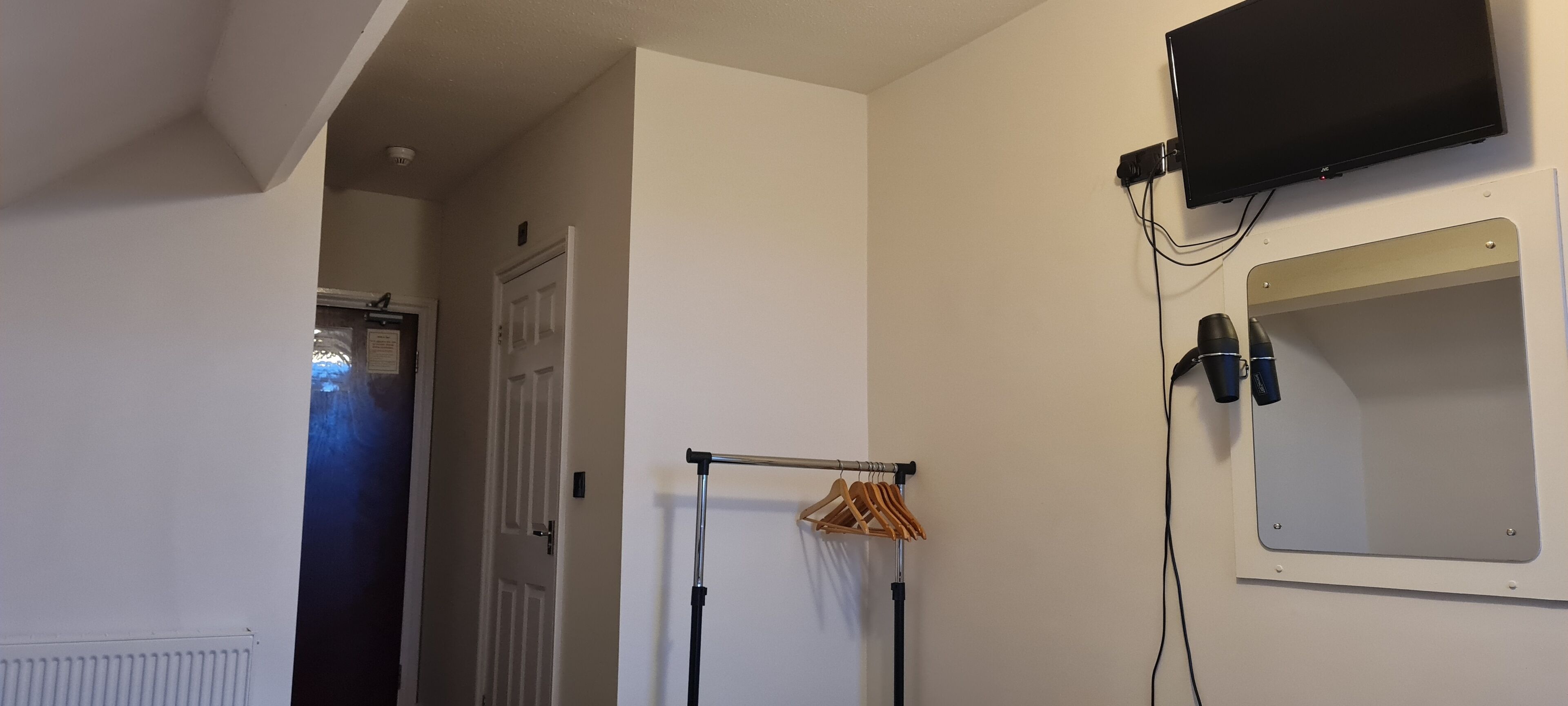 Standard Double Room, Garden View | Room amenity