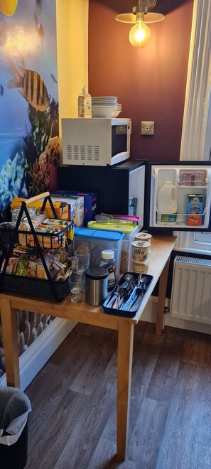 Food and drink - Crittlewood Guest House (Gainsborough)