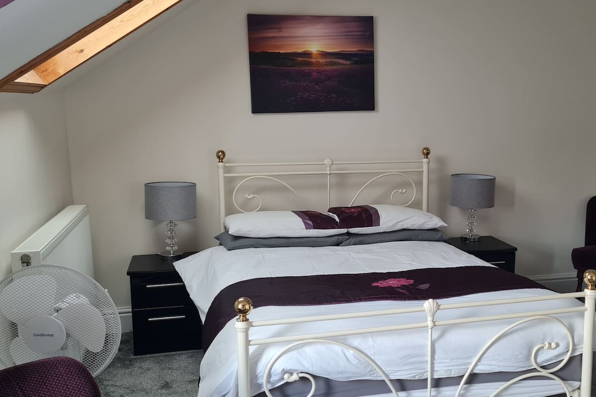 Classic Double Room | Hypo-allergenic bedding, free WiFi