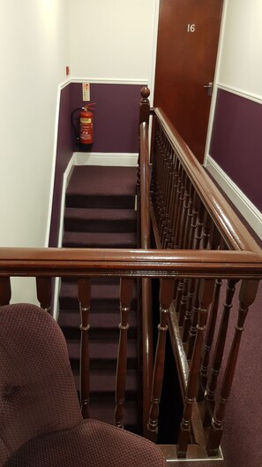 Hallway - Crittlewood Guest House (Gainsborough)