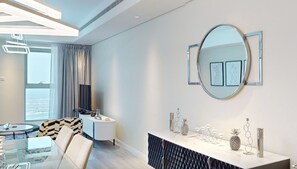 Interior - Luxurious 1 Bedroom-High floor-Sea view and Balcony (Dubai)