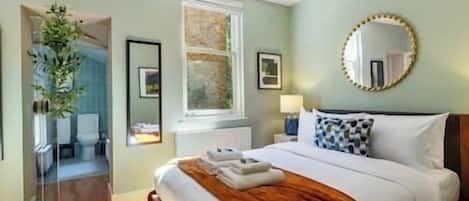 1 bedroom, iron/ironing board, WiFi