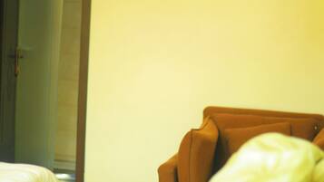 In-room safe, desk, soundproofing, iron/ironing board