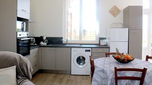 Unclassified image, 5 of 6, button - Le Logis d'Anais (4 people ) (Lys-Haut-Layon)