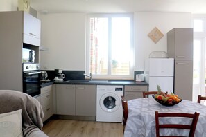 Private kitchen - Le Logis d'Anais (4 people ) (Lys-Haut-Layon)