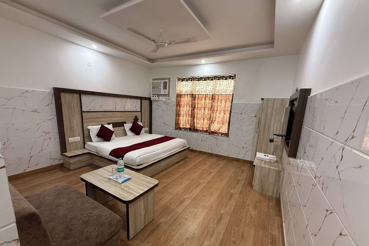 Deluxe Room | Free WiFi