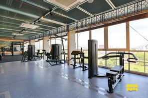 Gym - Stallionz by Mana Mana (Ipoh)