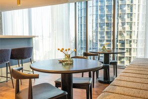 Dining - Bright & Calm Haven Lv 17 - w/ Sky & Balcony Views (Brisbane City)