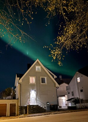 Exterior - Sentral moderne leilighet med 3 soverom - SOLIS (Tromsø)