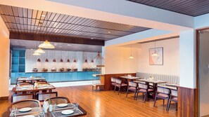 Dining - Udaan Yalley Resort & Spa Gangtok (Gangtok)