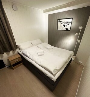 3 bedrooms, WiFi, bed sheets - Moderne sentral leilighet med 3 soverom - Saltus (Tromsø)