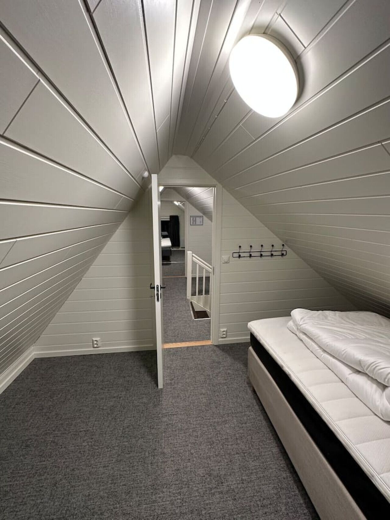 4 soveværelser, skrivebord, Wi-Fi, sengetøj