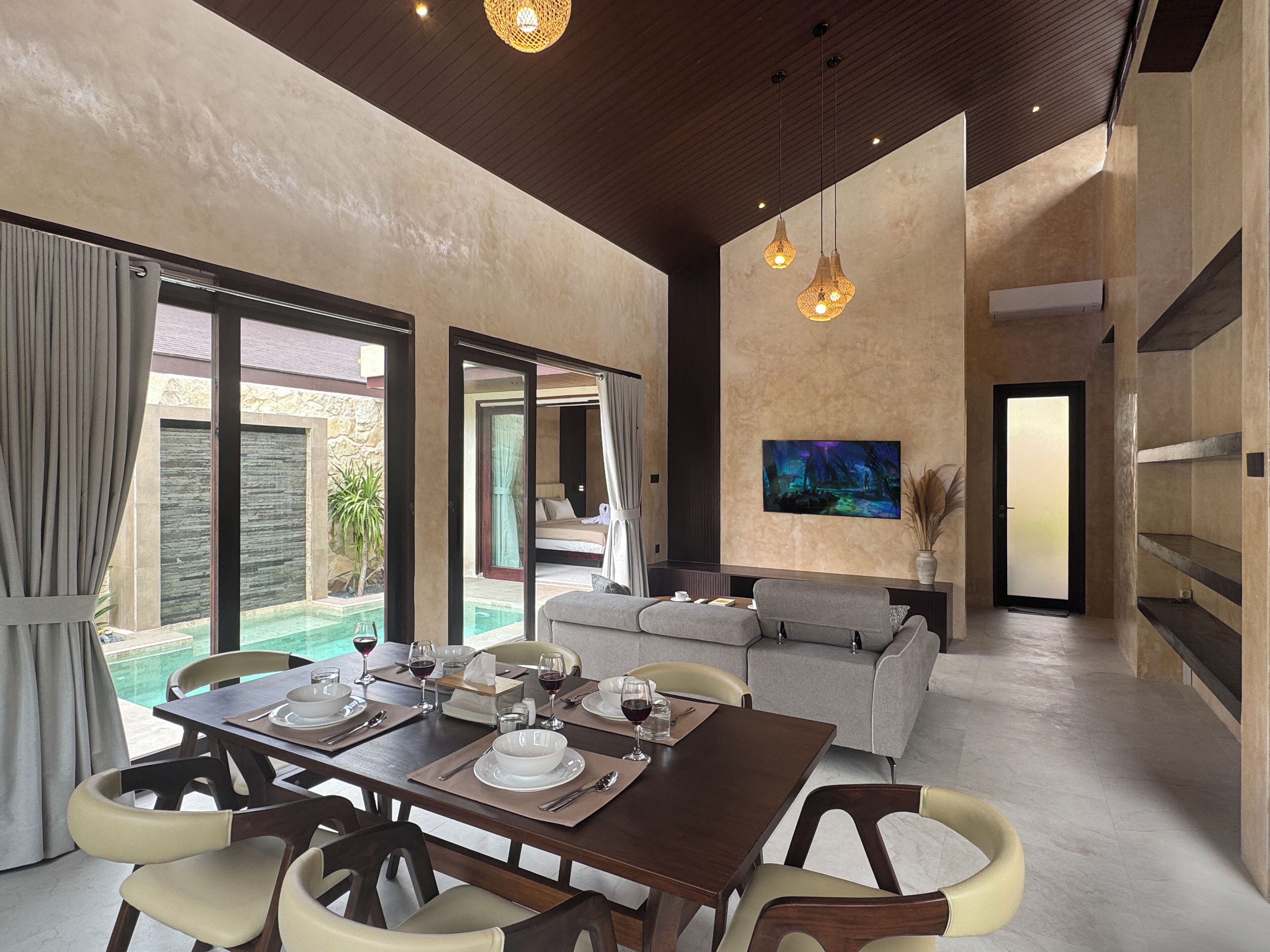 Superior Villa, 3 Bedrooms, Private Pool | Dining